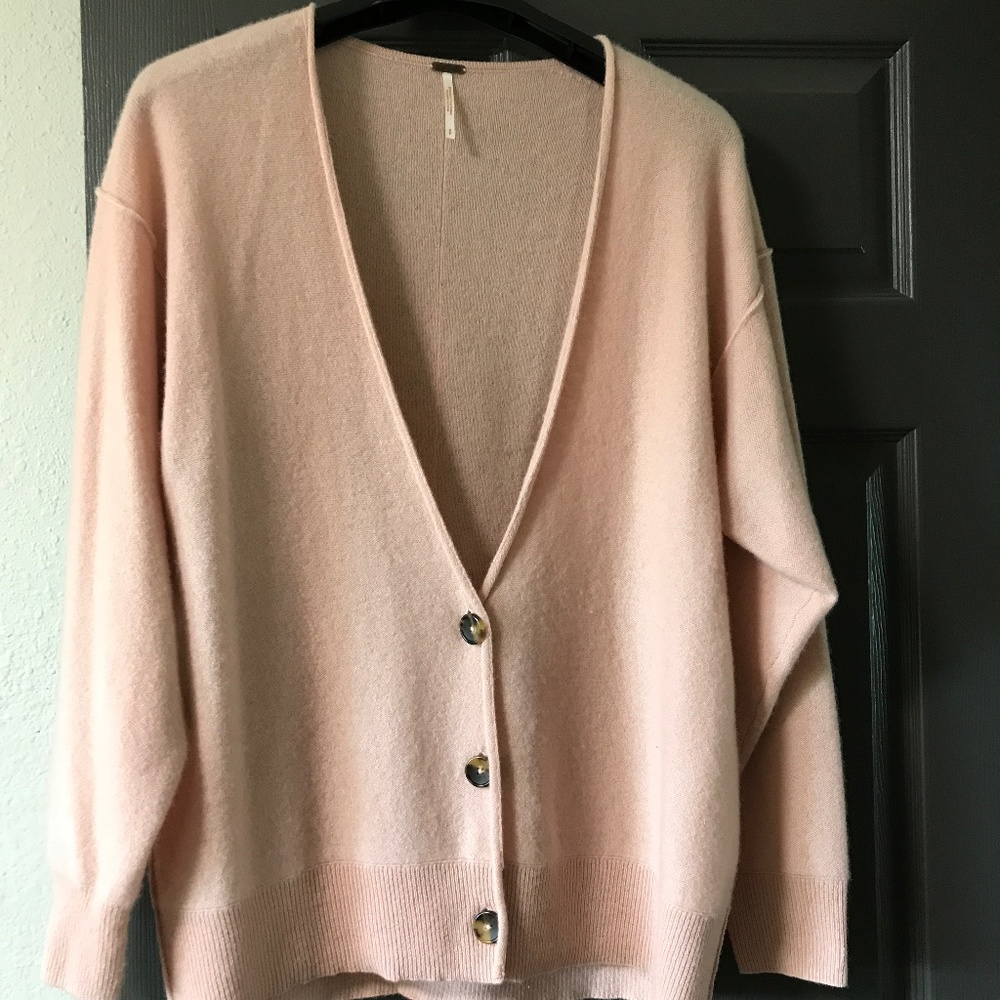 Free People School Boy Cashmere Cardigan Sweater Oyster Pink - small